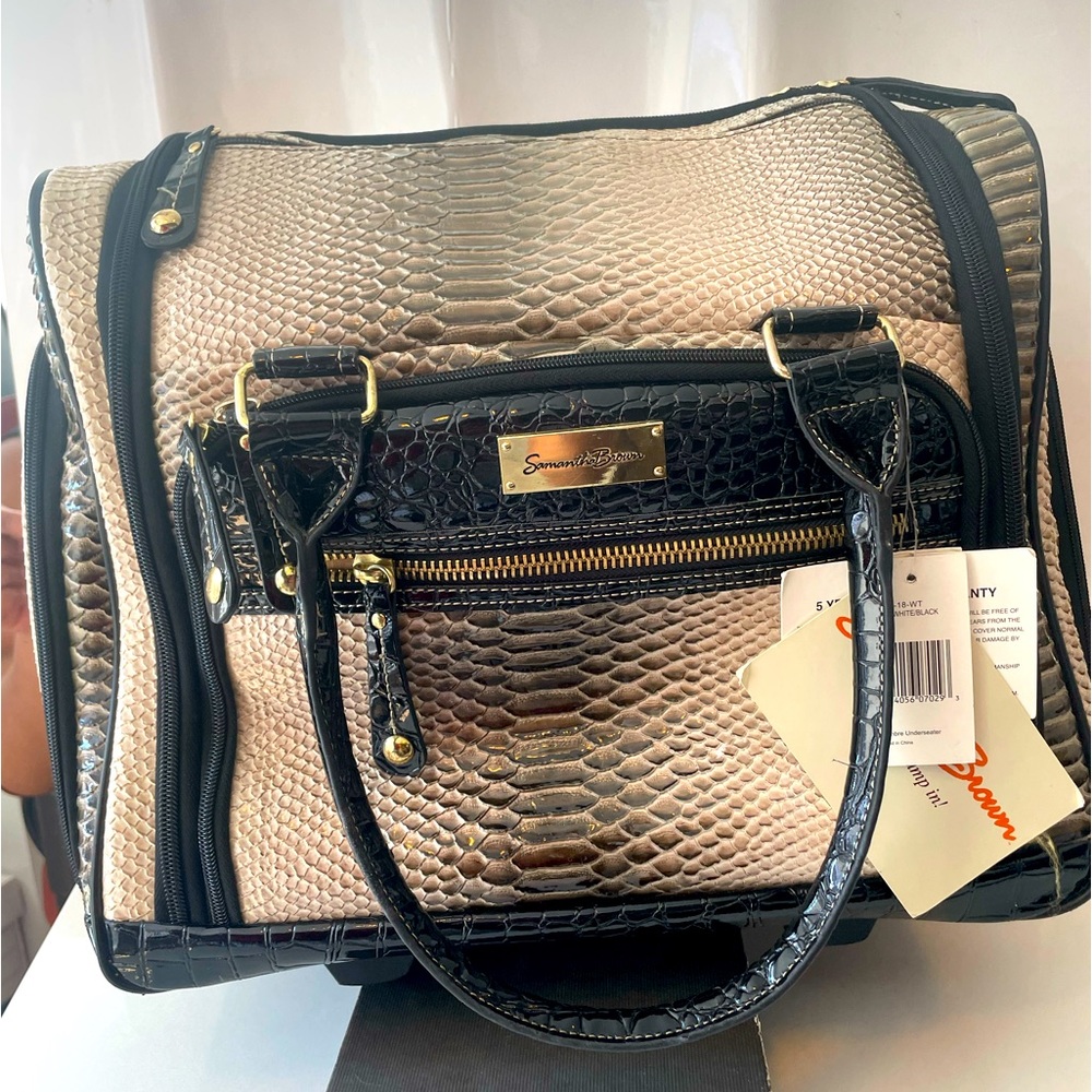 Samantha Brown Carry On Wheeled Luggage Bag